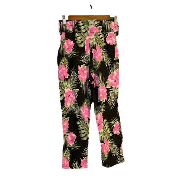 Pinup Couture Pinup Girl Clothing Traci Lords Tropical print Capri pants. Large - Picture 2 of 4